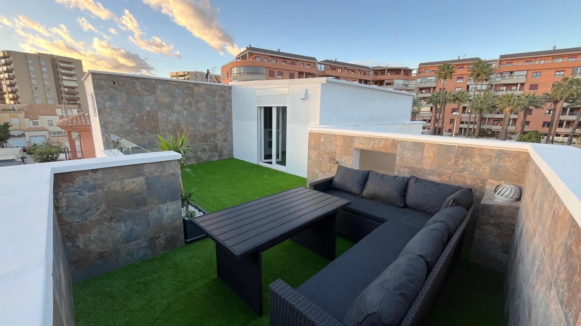 Quinto Pino Playa Apartment El Jaul Spain